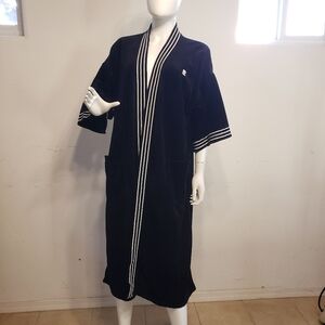 Vintage Perry Ellis house robe